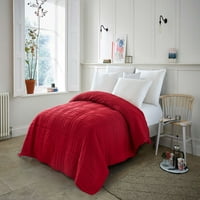 Glavni stazi dolje alternativno prekriveno pokrivač twin-xl kreveta u duboko crvenoj boji